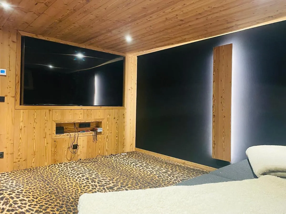 Red Lodge Megeve Apartment